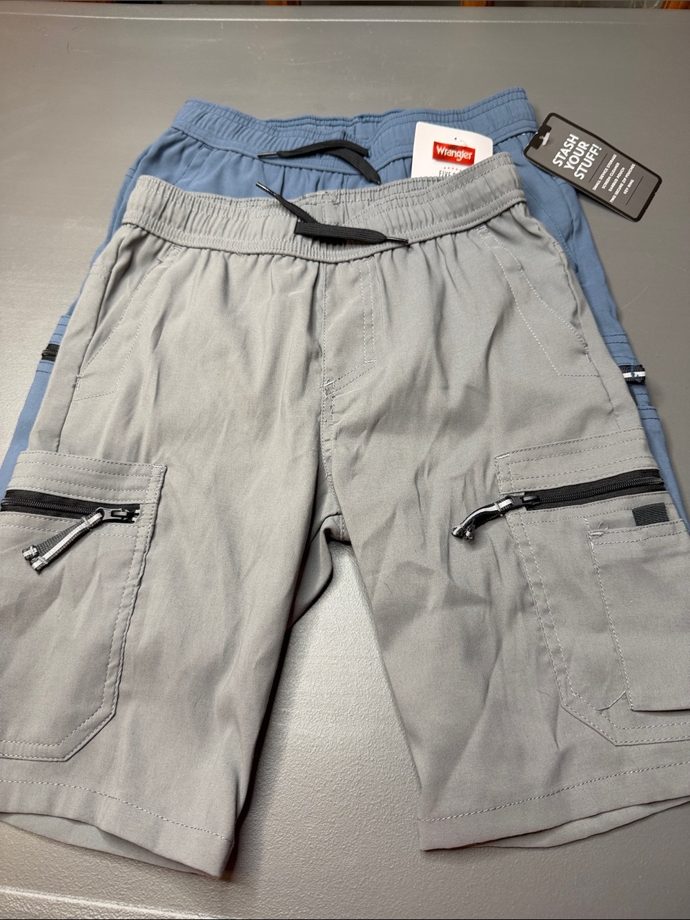 Kid’s Wrangler Grey and Blue Cargo Short Bundle. Size: medium/8